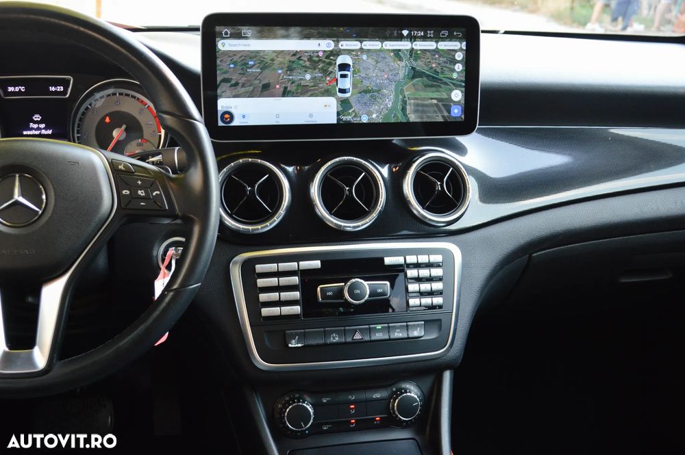 Mercedes-Benz CLA 200 CDI 7G-DCT Urban - 28