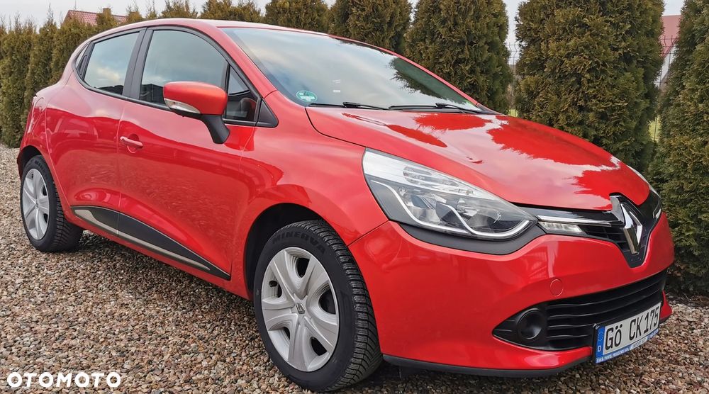 Renault Clio 1.2 16V 75 Experience - 4