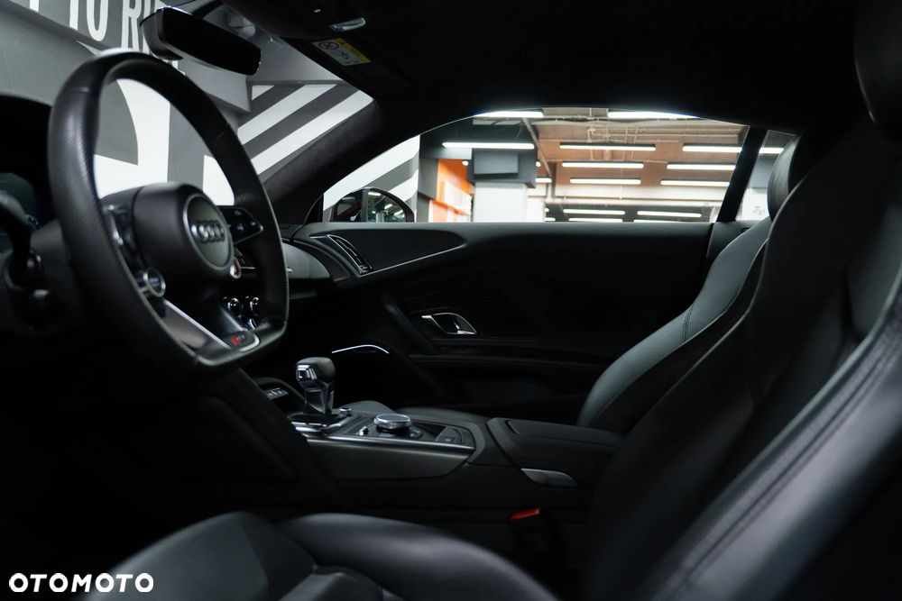 Audi R8 Coupé V10 RWD Performance - 39