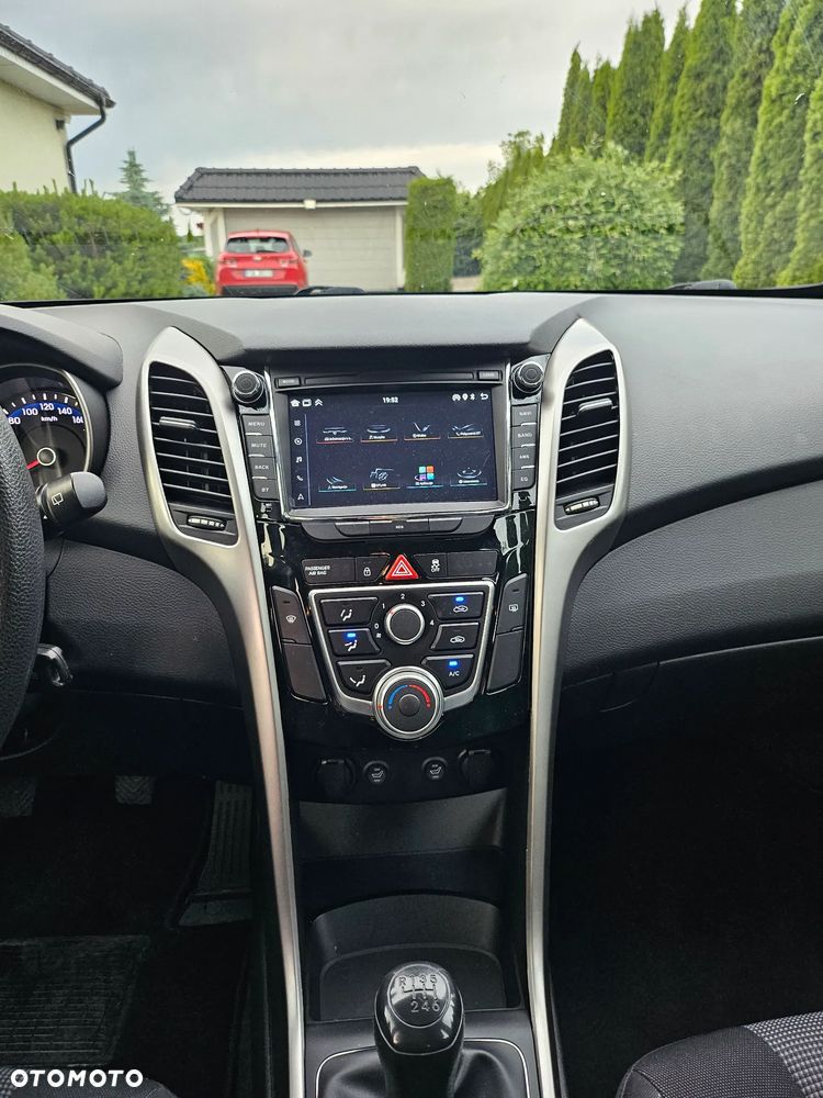 Hyundai i30 1.4 YES - 20