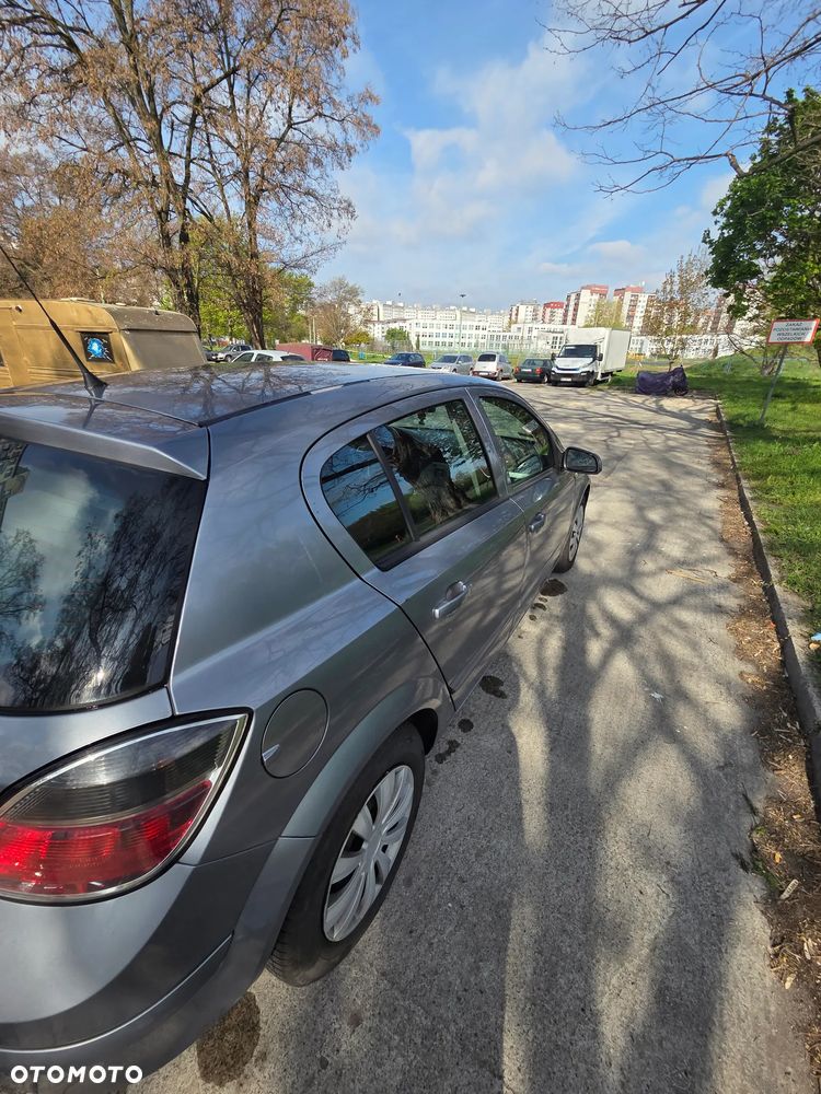 Opel Astra 1.6 Enjoy - 23