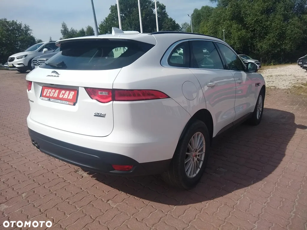 Jaguar F-Pace 2.0 i4D AWD Prestige - 26
