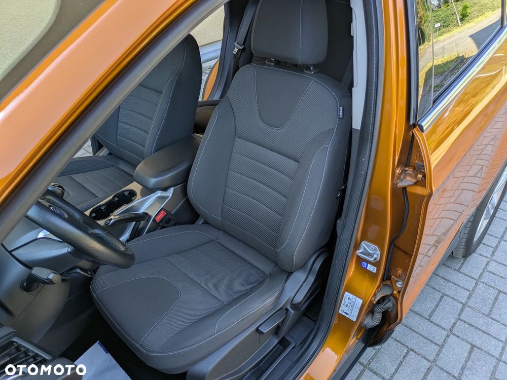 Ford Kuga 1.5 EcoBoost 2x4 SYNC - 32
