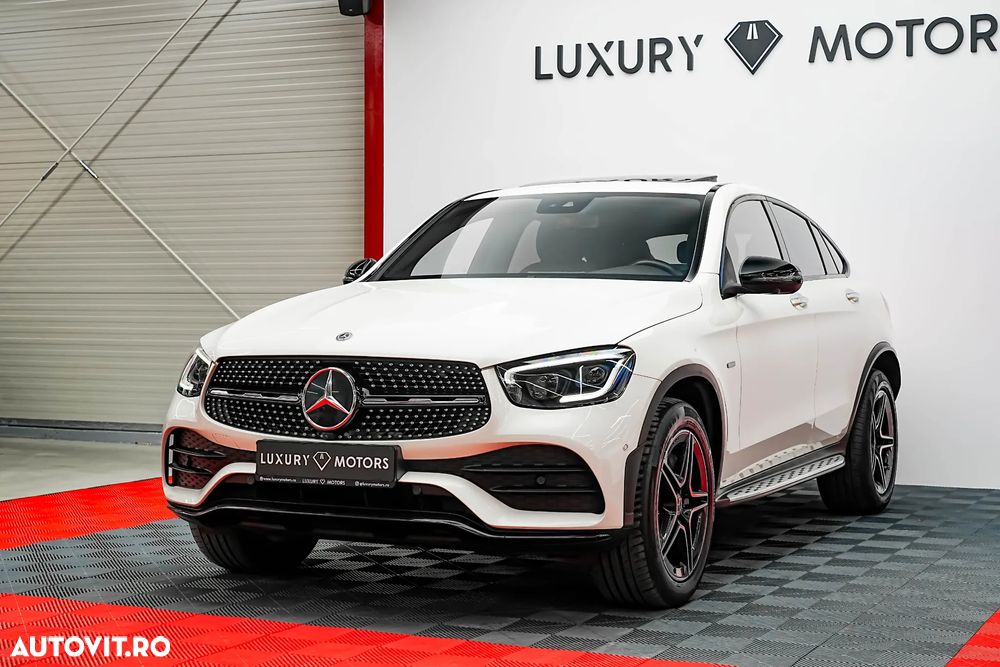 Mercedes-Benz GLC Coupe 300 e 4Matic 9G-TRONIC AMG Line - 5