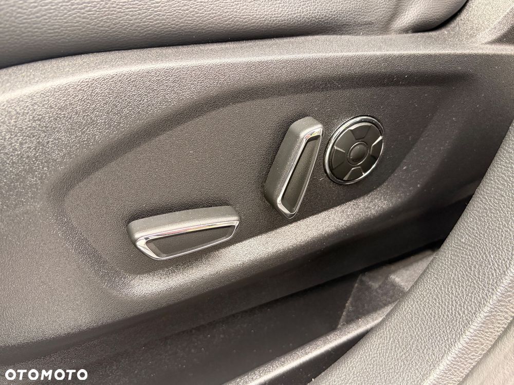 Ford Galaxy 2.0 TDCi Titanium - 10