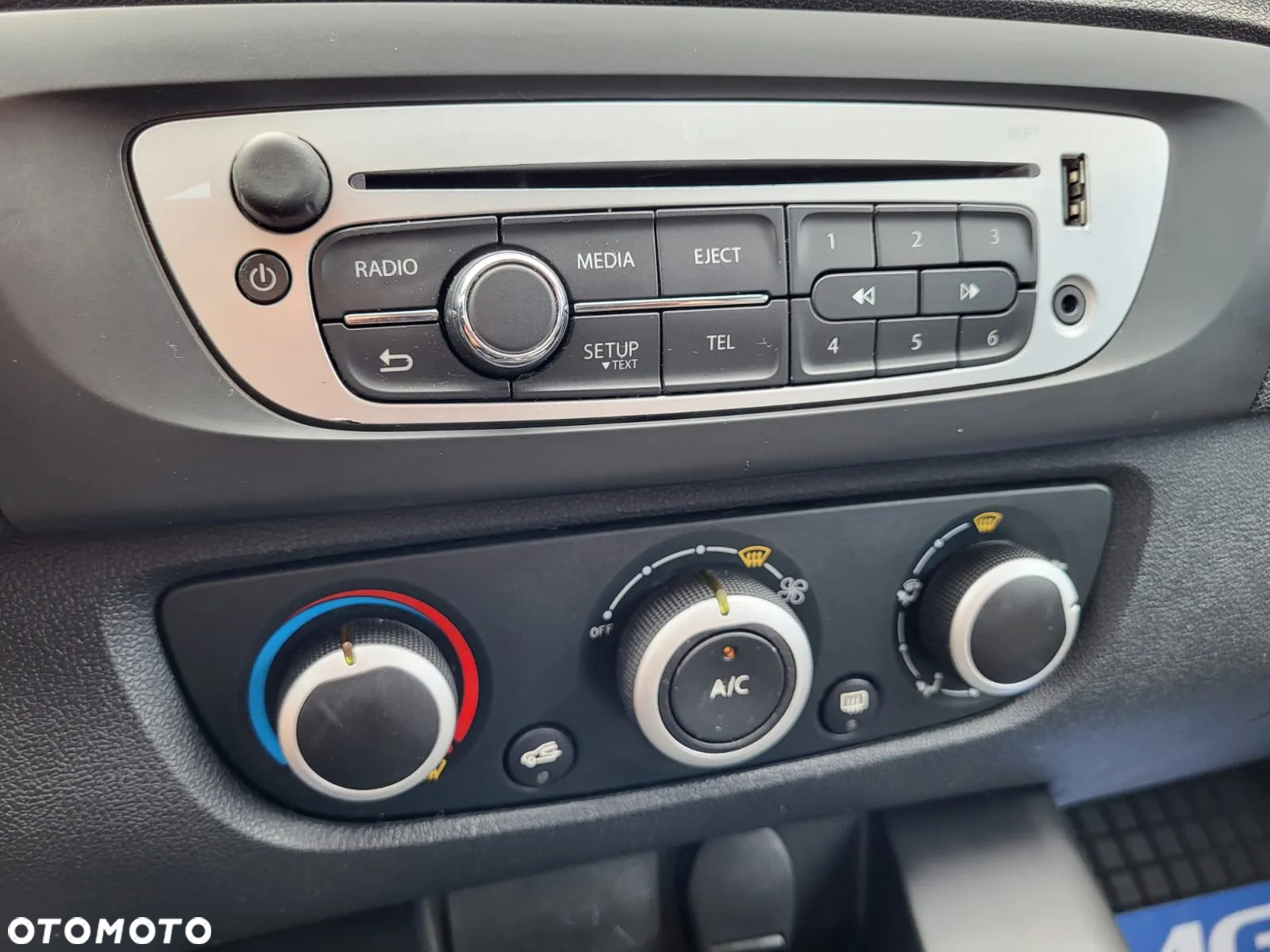 Renault Scenic dCi 110 FAP Expression - 22