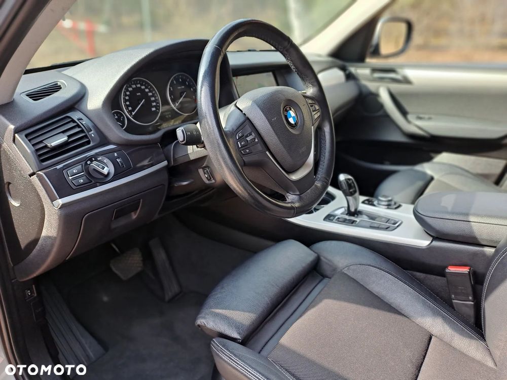 BMW X3 xDrive28i - 13