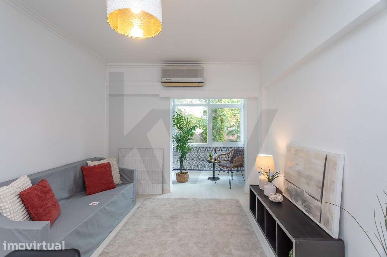 Apartamento T2 com Parqueamento e Arrecadação - Outurela/Carnaxide - Grande imagem: 4/47