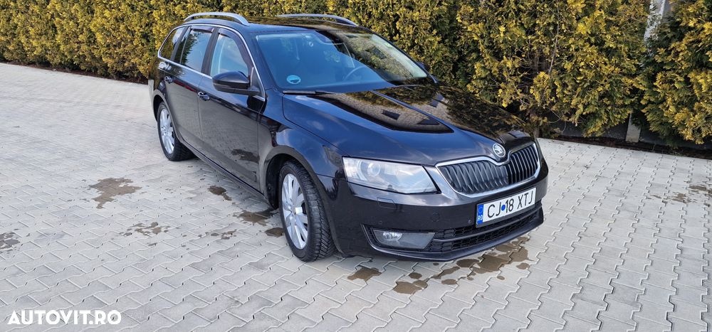 Skoda Octavia 2.0 TDI 4X4 Ambition - 6