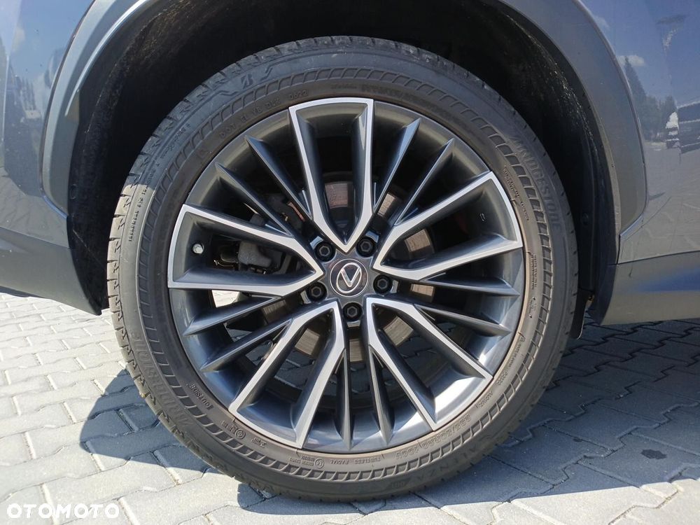 Lexus NX 350h Omotenashi AWD - 22