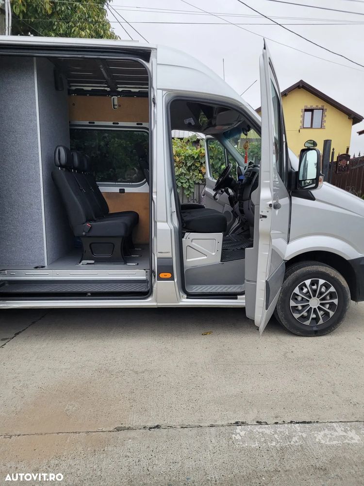 Mercedes-Benz Sprinter - 12