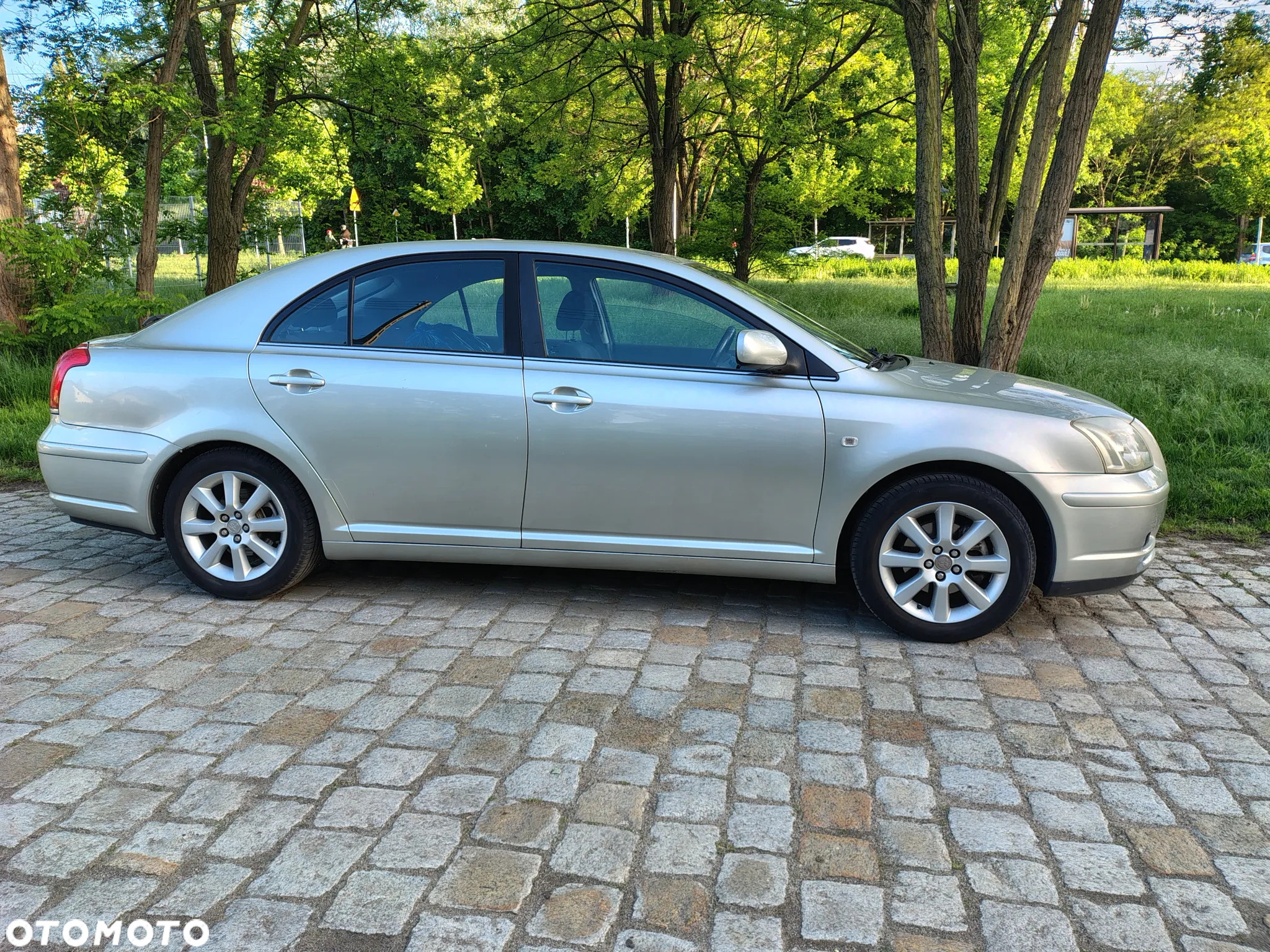 Toyota Avensis 1.8 VVT-i - 6