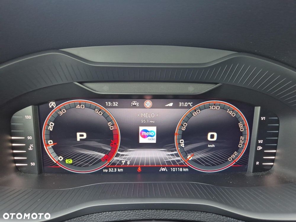 Skoda Karoq 1.5 TSI ACT Sportline DSG - 19