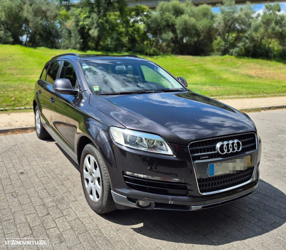 Audi Q7 3.0 TDI Sport Tiptronic - 2
