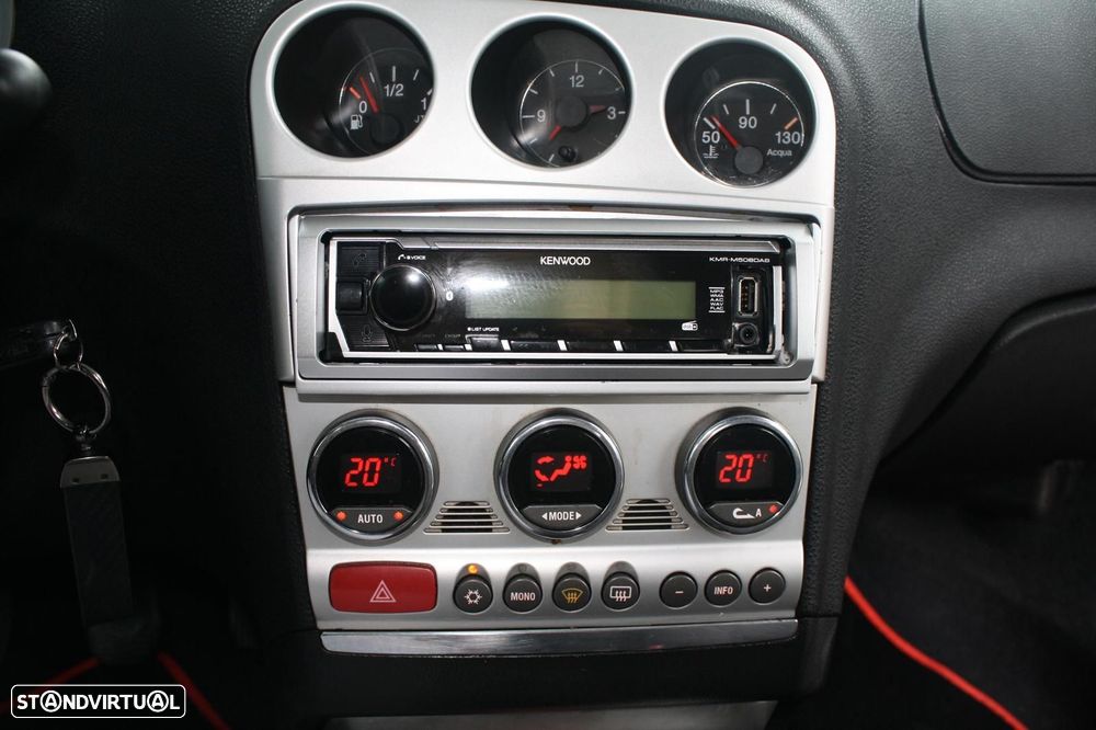 Alfa Romeo 156 1.9 JTD - 21