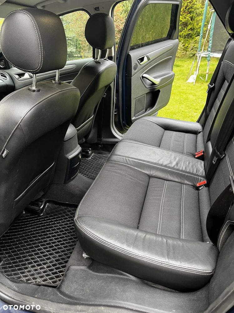 Ford Mondeo - 9