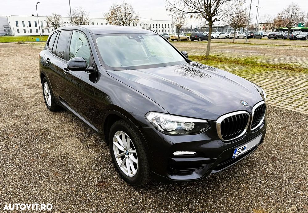 BMW X3 xDrive20d AT xLine - 34