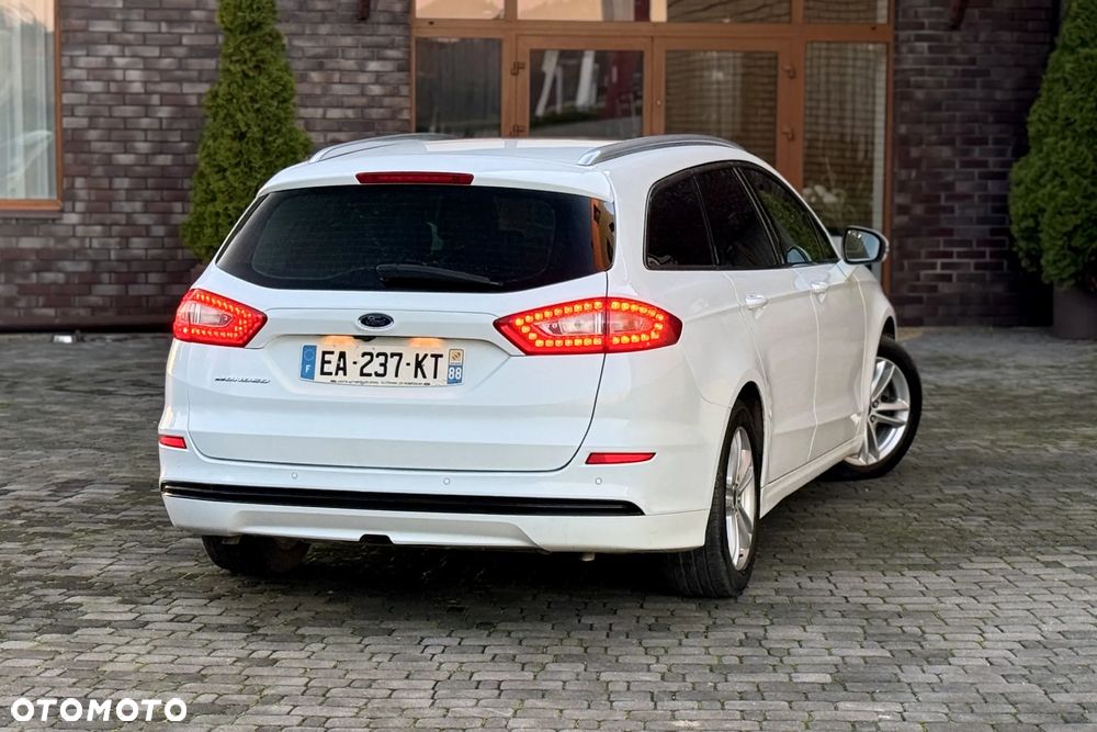 Ford Mondeo 2.0 TDCi Start-Stopp Titanium - 11