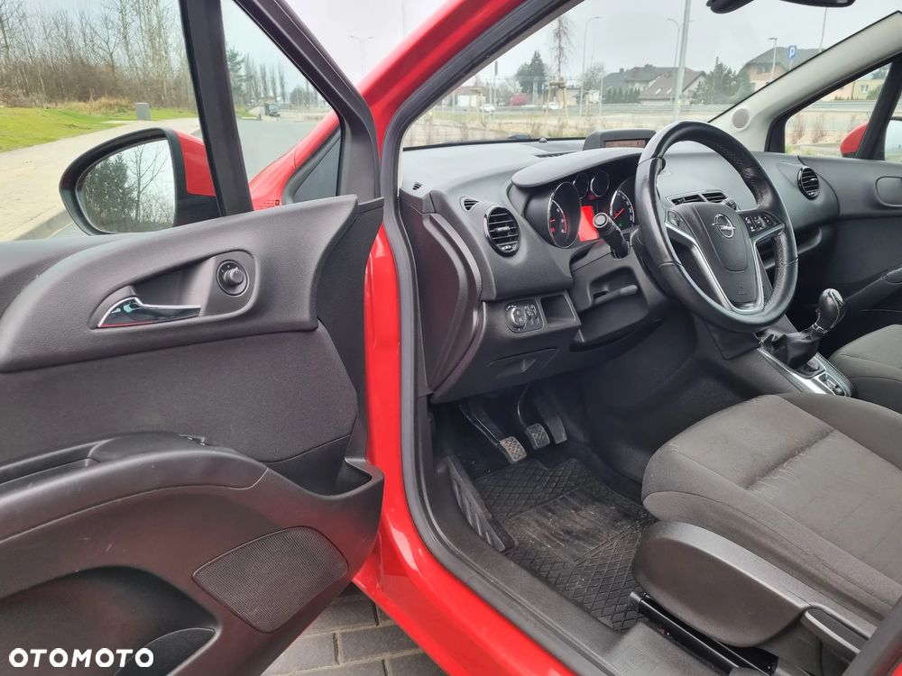 Opel Meriva 1.4 T Cosmo - 26