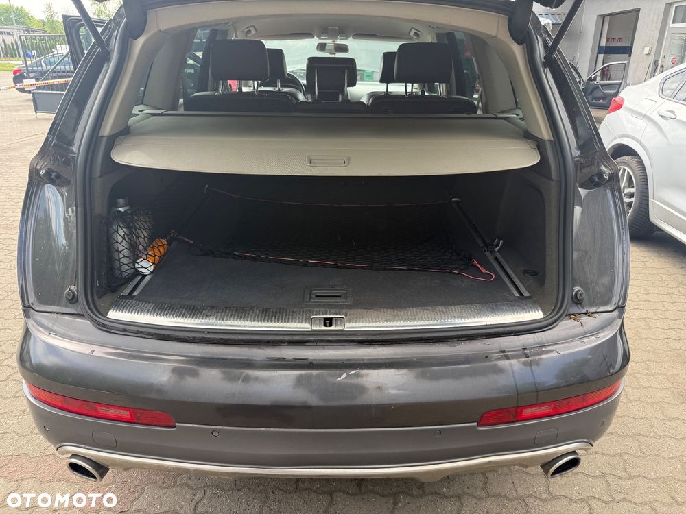 Audi Q7 3.0 TDI Quattro Tiptronic - 6