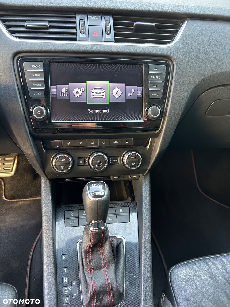 Skoda Octavia 2.0 TSI DSG RS 245 - 26