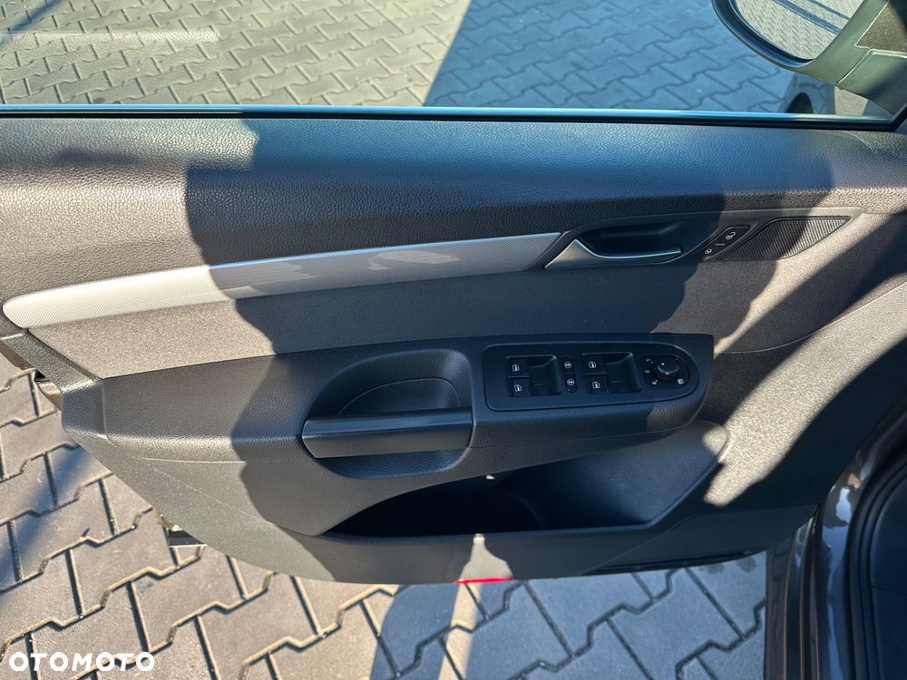 Volkswagen Sharan 2.0 TDI DPF BlueMotion Trendline - 17