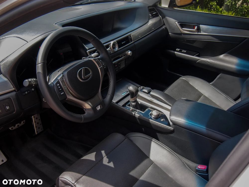 Lexus GS 350 - 11