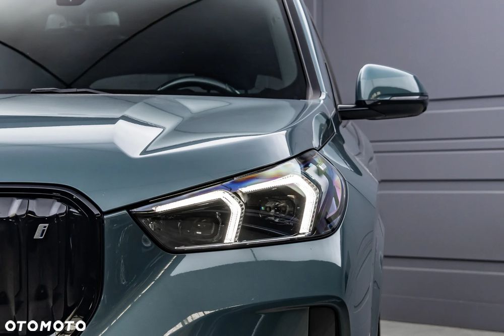 BMW iX1 xDrive30 66.5kWh M Sport - 8