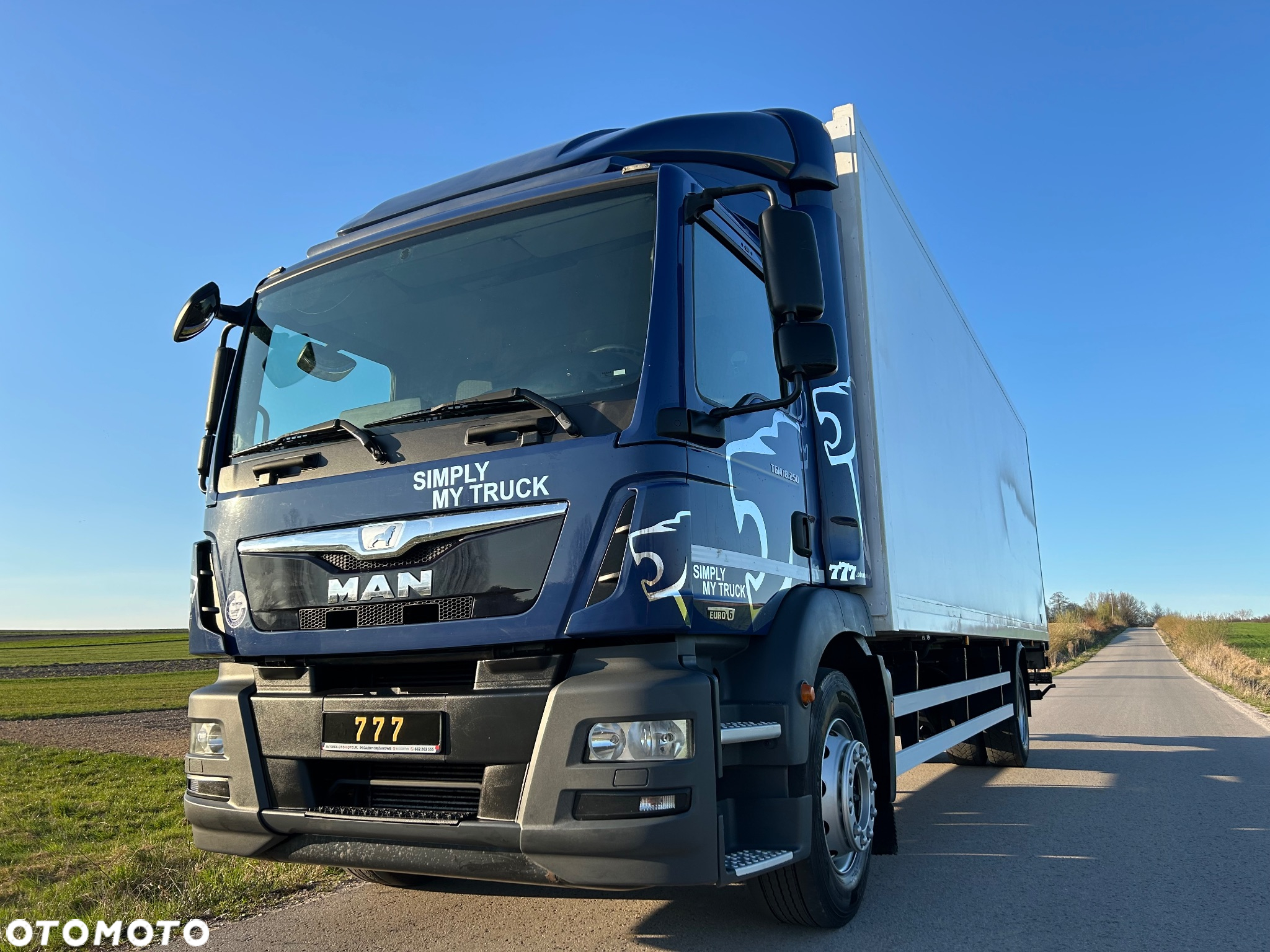 MAN TGM 18.250 Carrier 1950 D/E z Holandii / TOP STAN / 7.44m / 18 palet / winda + drzwi + drzwi boczne / OKAZJA - 40