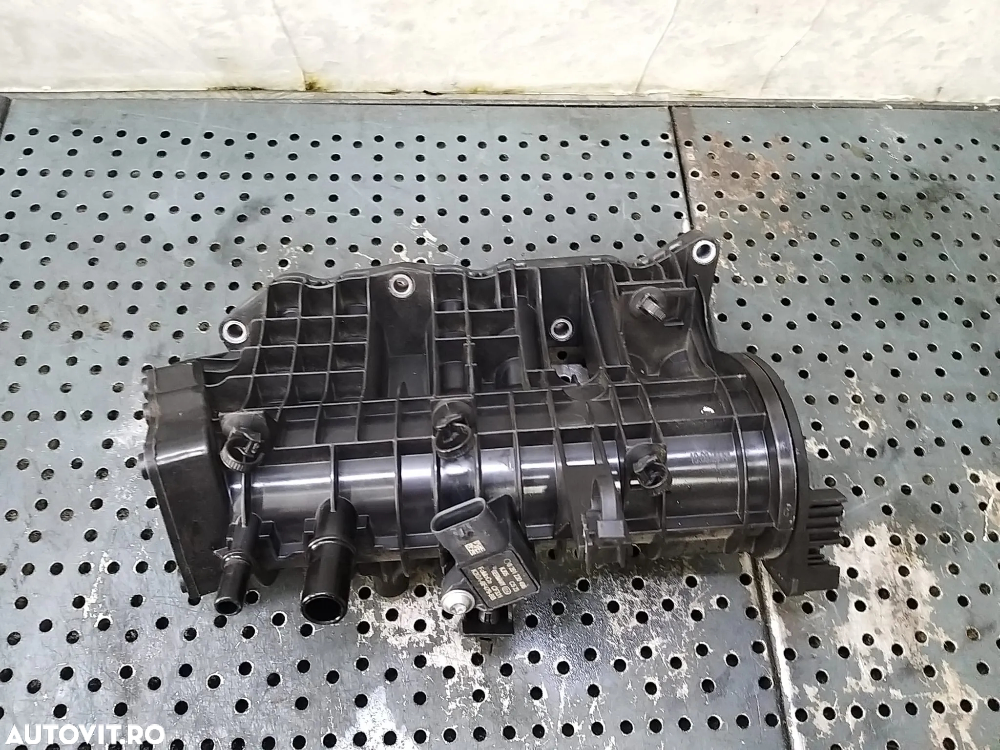 Galerie admisie 1.0 b ford focus 4 0261230496 k2ga9f479bb - 3