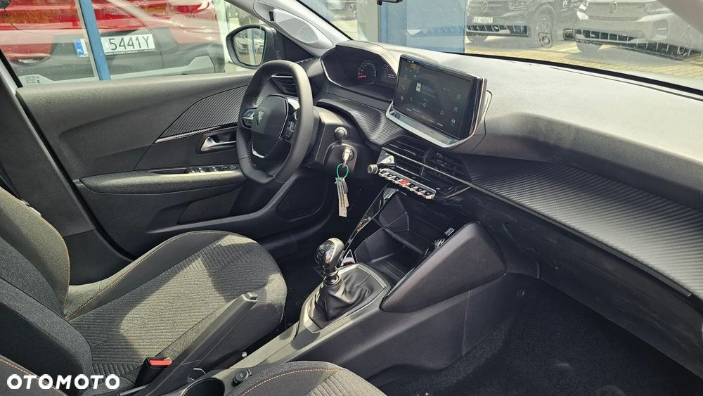 Peugeot 208 ver-1-2-mhev-gt - 4