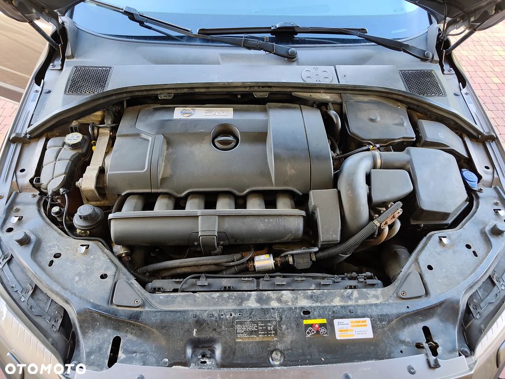 Volvo XC 70 - 22