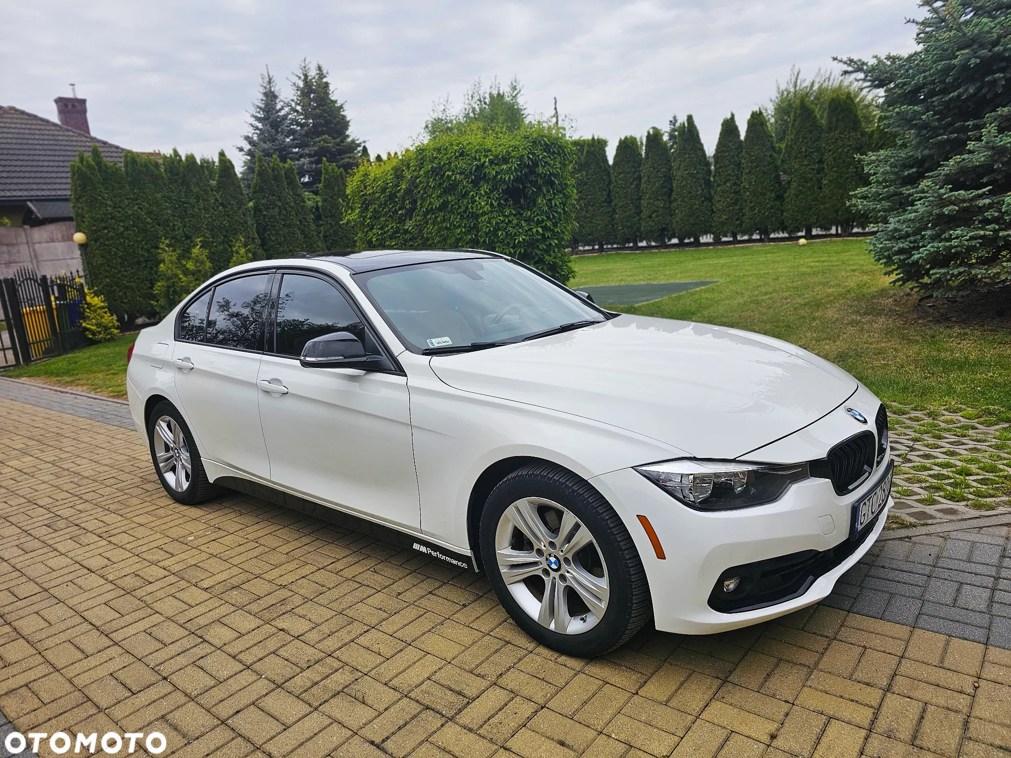 BMW Seria 3 328i - 2
