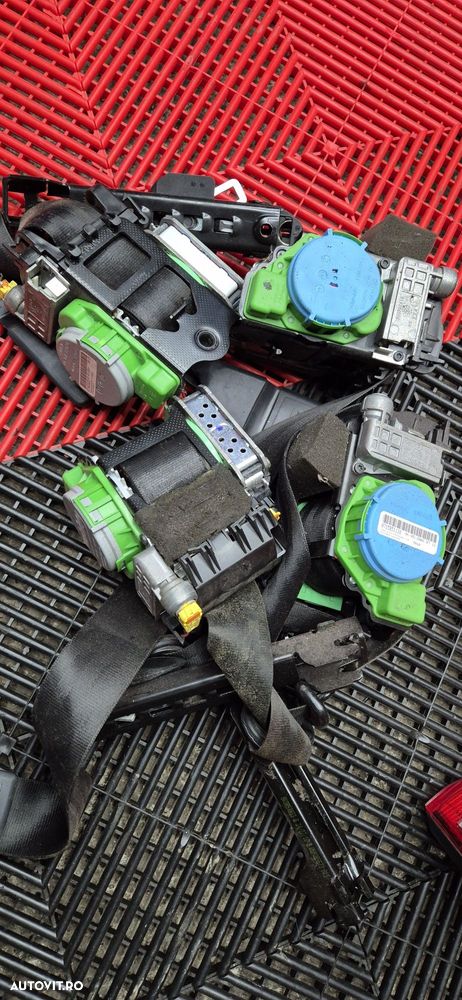 Centura fata audi a4 b8 2.0d 2010 - 1