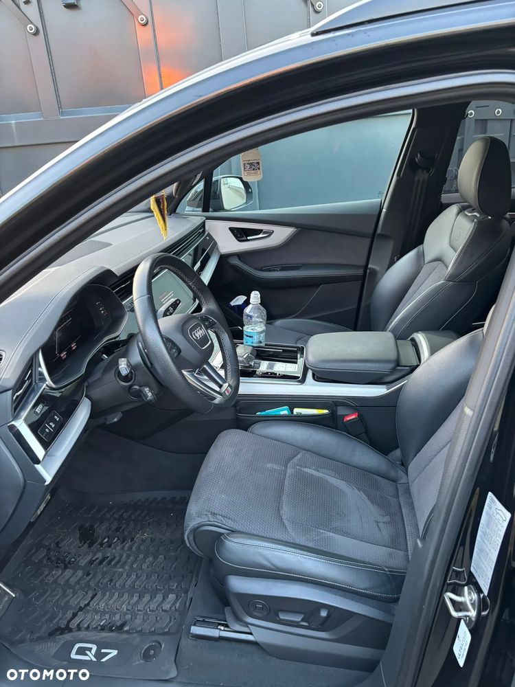 Audi Q7 55 TFSI mHEV Quattro S Line Tiptr - 15
