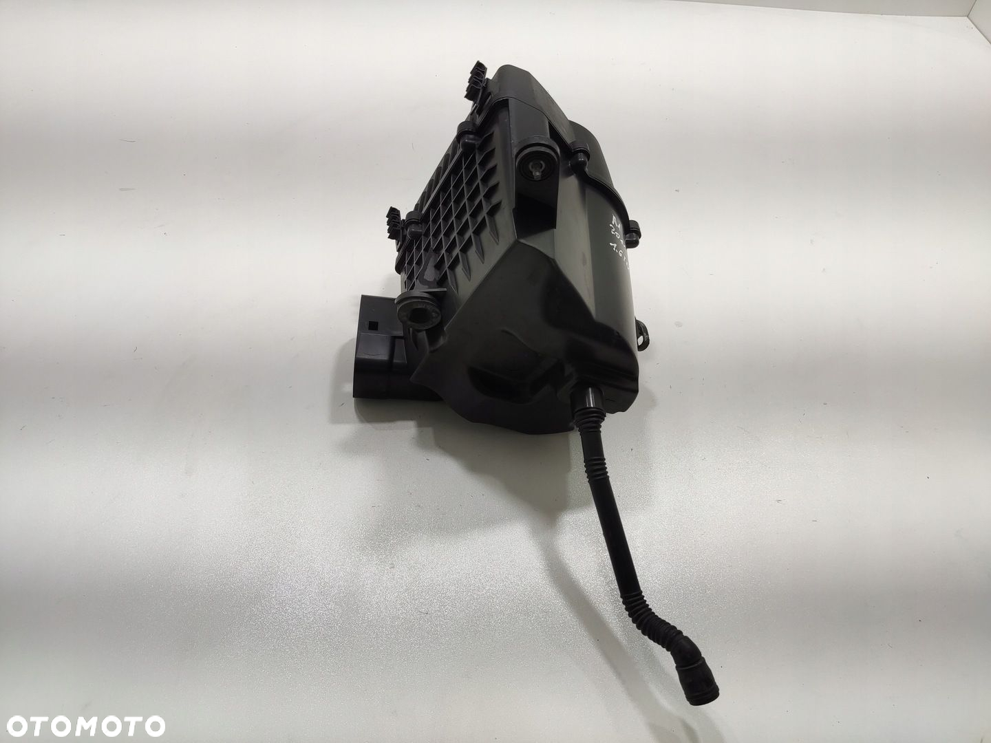 OBUDOWA FILTRA POWIETRZA AUDI A1 I 8X 1.6 TDI 2010-2014 6R0129601C - 3