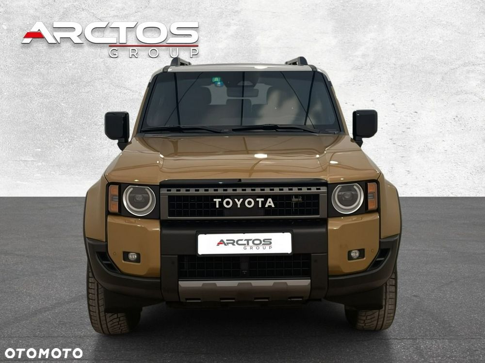 Toyota Land Cruiser - 3