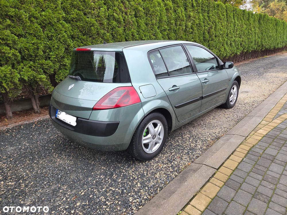 Renault Megane II 1.6 Confort Authentique - 4