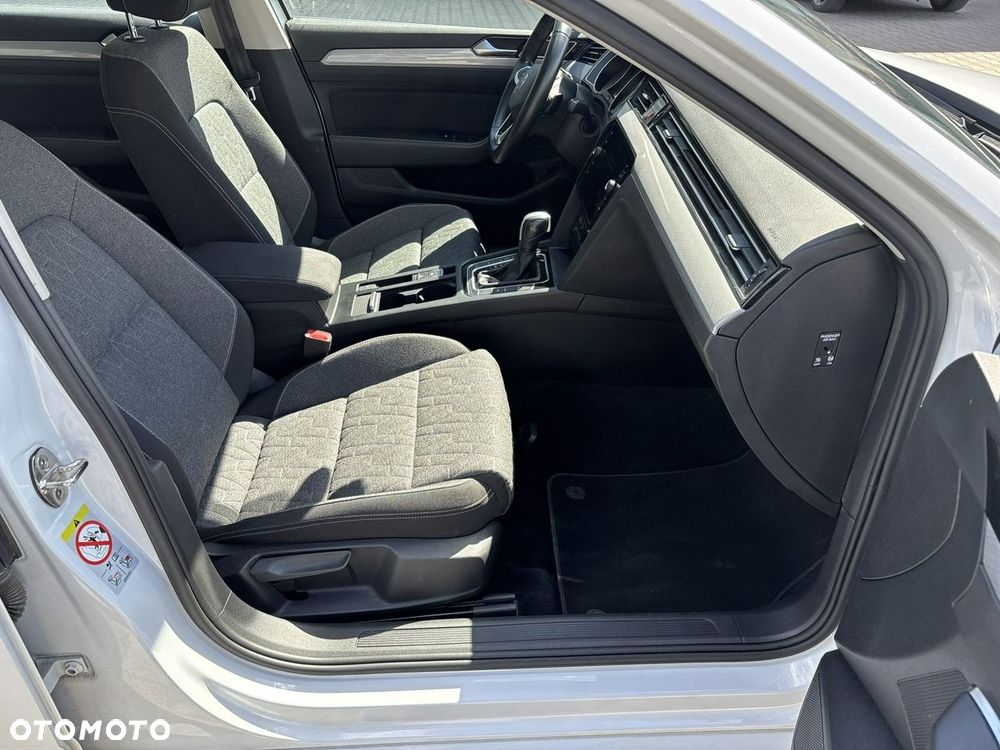 Volkswagen Passat 1.5 TSI EVO Business DSG - 18