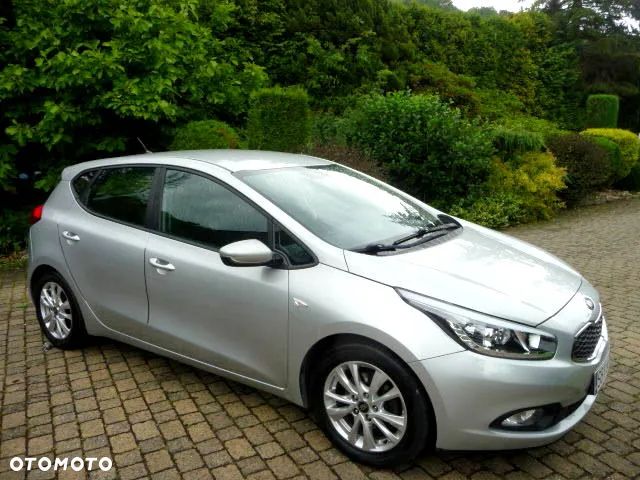 Kia Ceed Cee'd 1.4 XL - 28