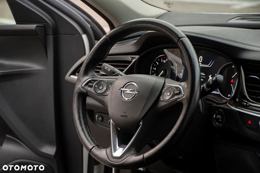 Opel Insignia 2.0 BiTurbo 4x4 Ultimate Exclusive - 32