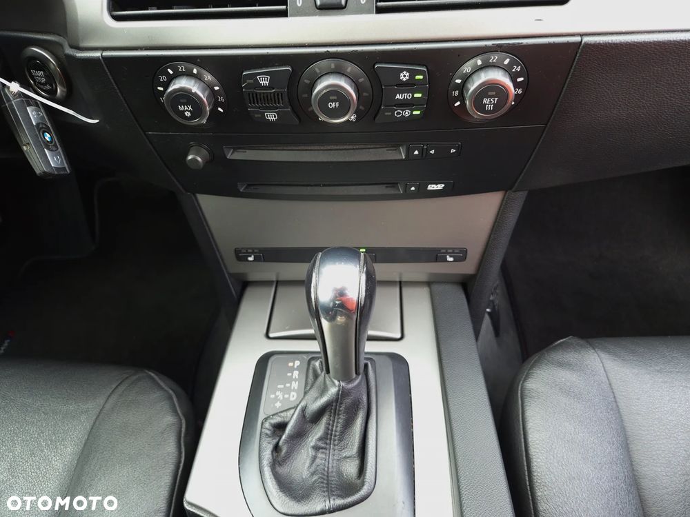 BMW Seria 5 530i - 20