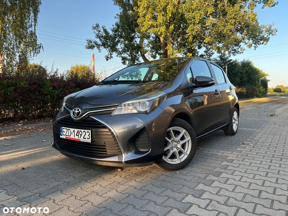 Toyota Yaris 1.33 Premium - 1