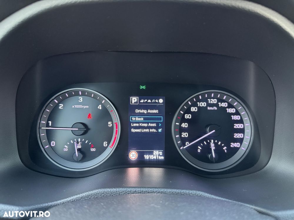 Hyundai Tucson blue 1.7 CRDi 2WD DCT Style - 10