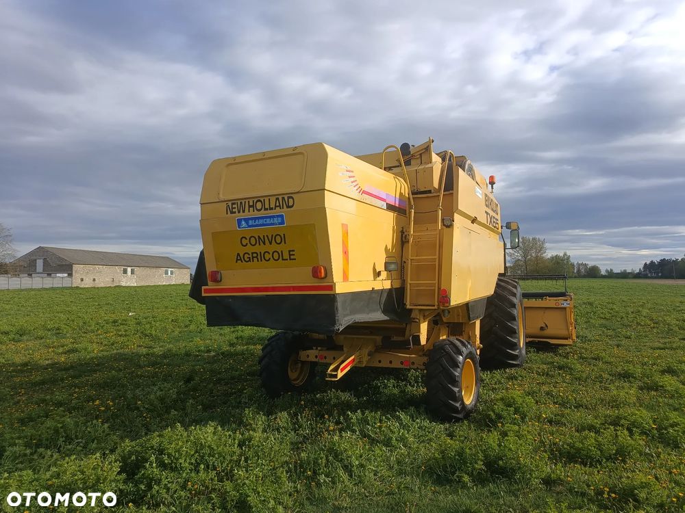 New Holland TX 65 Plus - 37