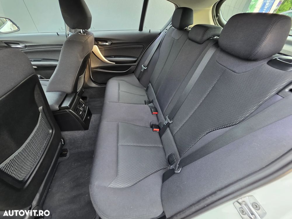 BMW Seria 1 116i - 12