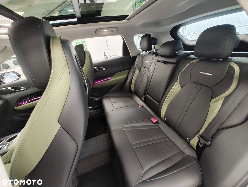 Hongqi HS3 1.5T FWD - 13