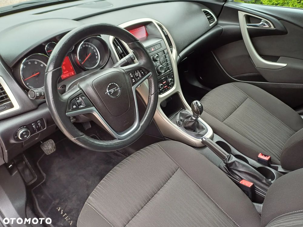 Opel Astra 1.4 T Enjoy - 6