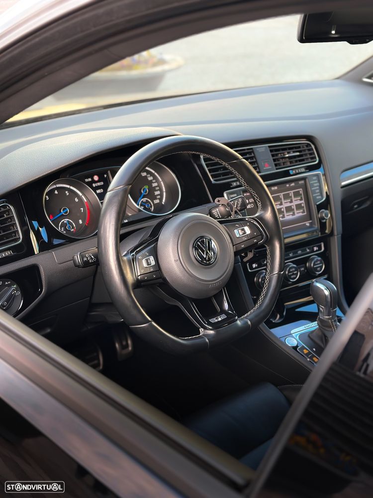 VW Golf R 4Motion BlueMotion DSG - 6