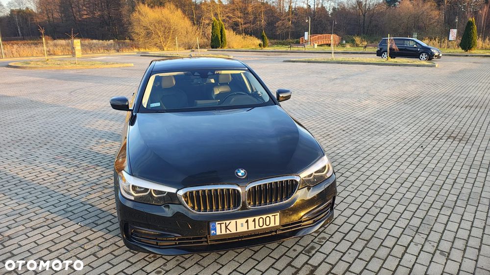 BMW Seria 5 530e M Sport sport - 25